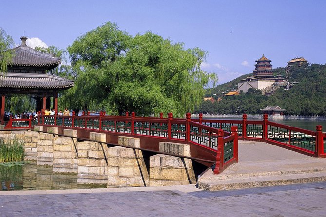 Summer Palace and Hot Spring Private Tour from Beijing - Walking the 728-meter Long Corridor