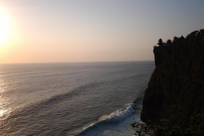 Sunset at Uluwatu Temple and Spa Tour - How the private transport affects the experience
