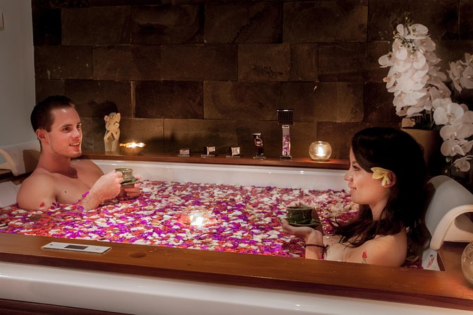 Sweet Dream Couple Treatment by ANJALI SPA - The flower milk jacuzzi and sparkling wine finish