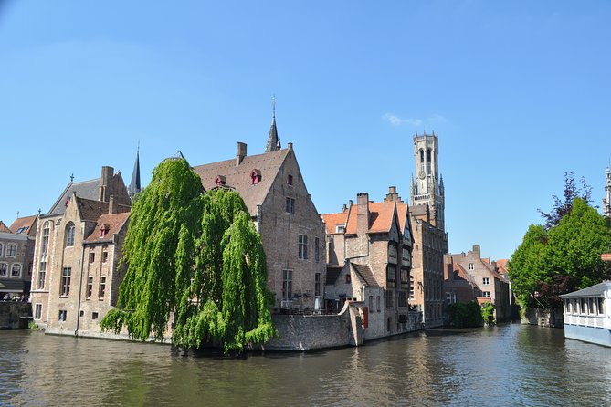 Tasty massage chocolate and spicy stories! - Rozenhoedkaai, where Bruges gets its postcard view