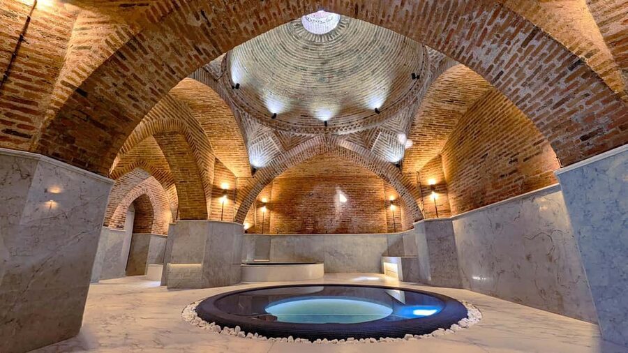 Tbilisi: Legendary Royal Sulfur Pool and Sauna Experience - Key points to know before booking