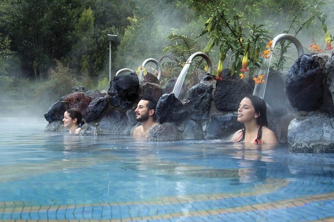 Termas de Papallacta Hot Springs full day tour from Quito - Walking the La Isla path