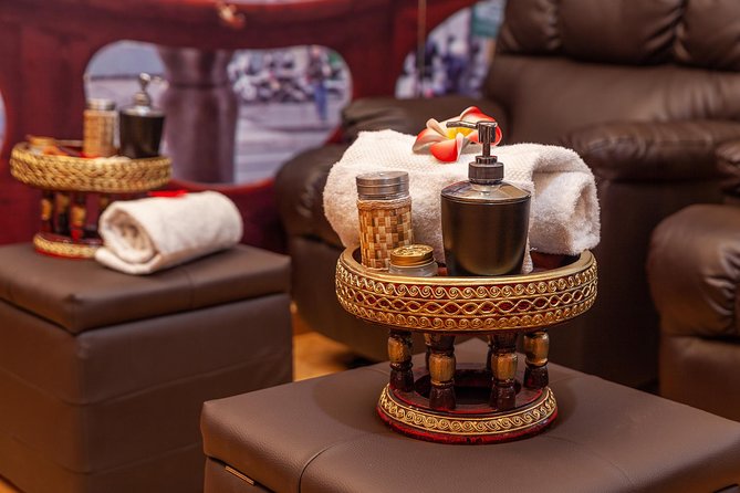 Thai Foot and Leg Massage 30 min in BARCELONA - The Casa Batlló-style treatment room