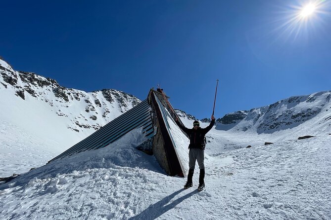 The Best of Borovets: Magical Snowshoeing Adventure in Rila & SPA - Why guide Dobrin matters