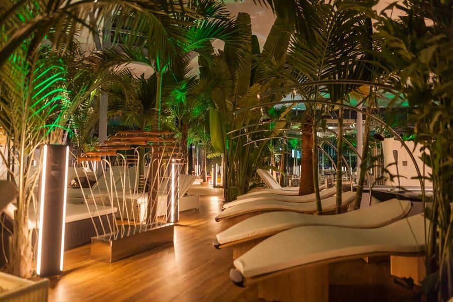 Therme:Spa Day at the biggest oasis of Relaxation《Bucharest》 - Why the transfer may be worth the $52 price