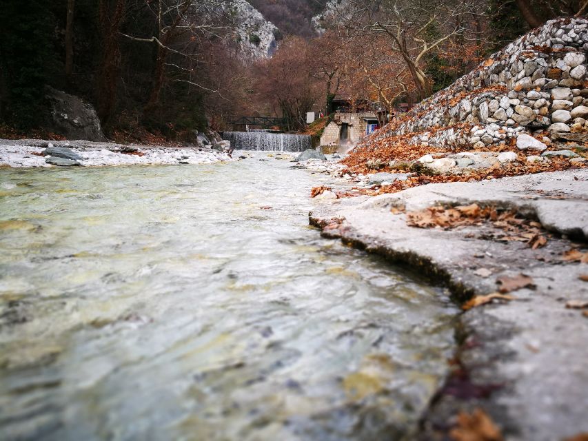 Thessaloniki:Edessa & Pozar Thermal Springs Private Day Trip - A meal stop in Imathia