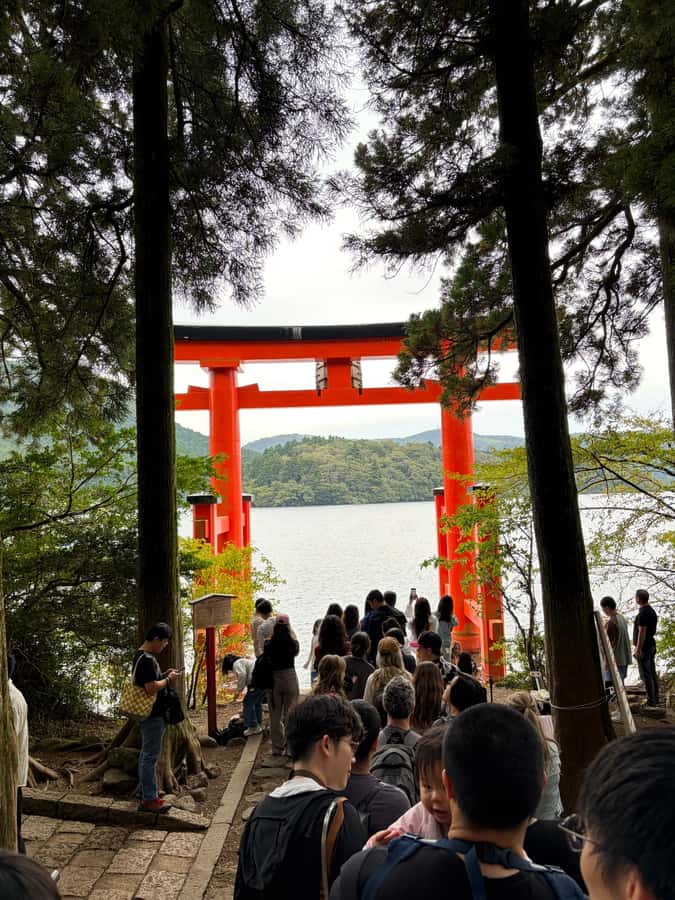 Tokyo: Hakone’s Best Onsen Tour with Lake Ashi Cruise - Owakudani and the reality of a working volcano