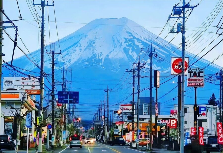 Tokyo: Mt Fuji Lake Kawaguchi & Yamanaka Hot Spring Day Tour - Starting early at Tokyo Station or your hotel