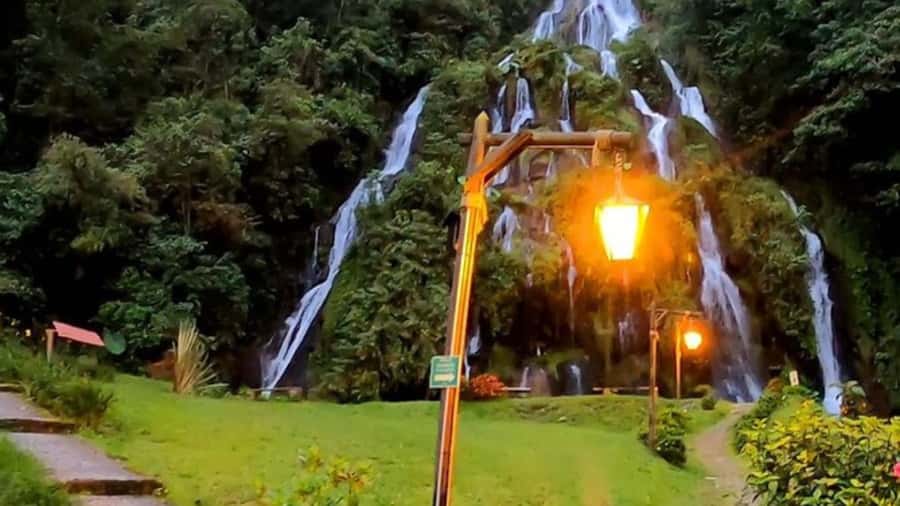 Tour Santa Rosa hot springs from Pereira, Armenia or Salento - Is $122 per person a fair price?