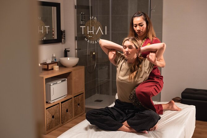 Traditional Thai Massage 60 min at THAI MASSAGE ALURA - Why the private format matters