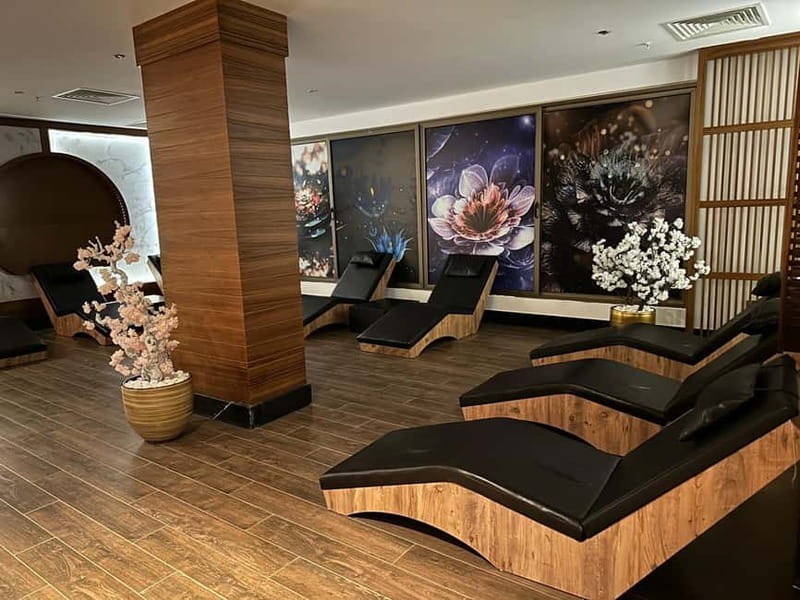 Traditional Turkish Bath & Spa Experience in Antalya - The included aromatherapy oil massage