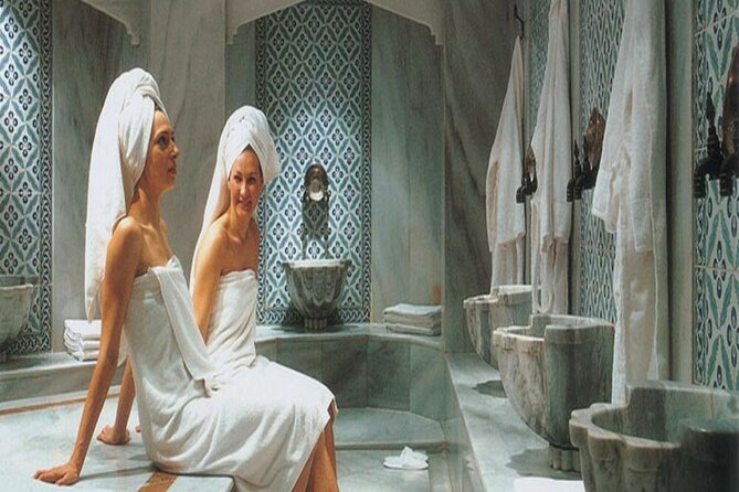 Traditional Turkish bath with Massage and Sauna - Traditional atmosphere versus hotel-spa comfort