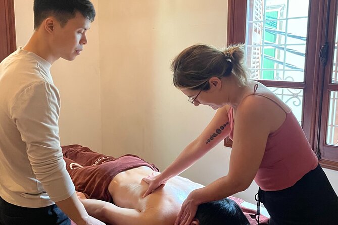 Traditional Vietnamese Massage Courses - Learning how rhythm and posture change the result
