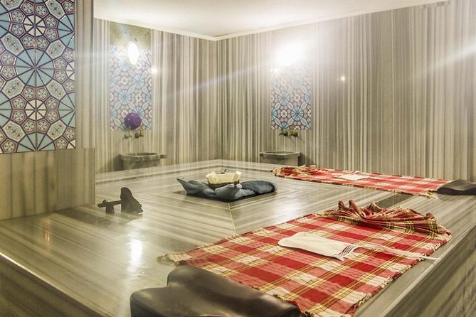 Turkish Bath - Pickup, group size, and the feel of the visit