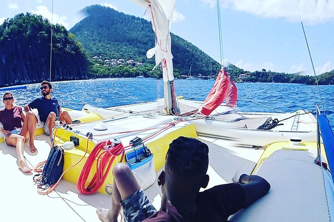 Two Hours of Sailing and Relaxation in the Bay of Saintes - The catamaran trampoline and the quiet stretch