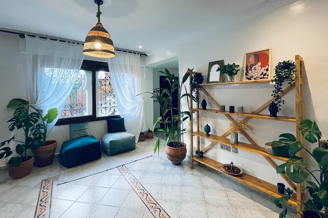 Ultimate relaxation Pack 45min floating session and 45min Massage - A quiet break from Chefchaouen’s blue streets