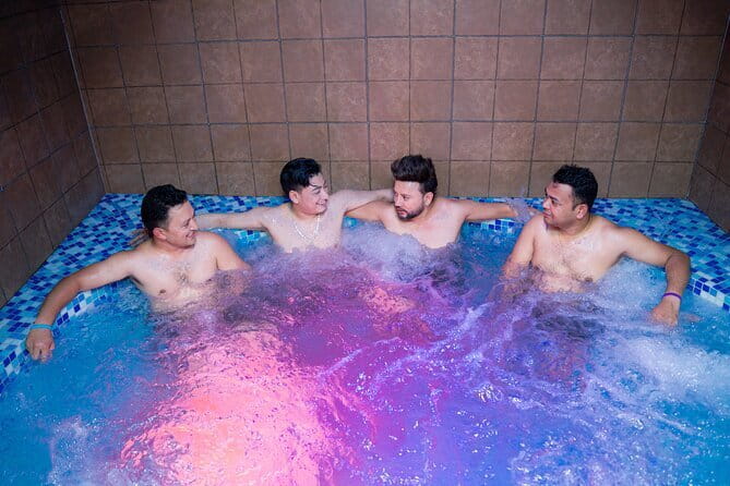 Unlimited Sauna Steam and Jacuzzi - Who will enjoy this spa day