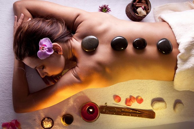 Vietnamese Authentic Traditional Massage - How the botanical oil changes the session