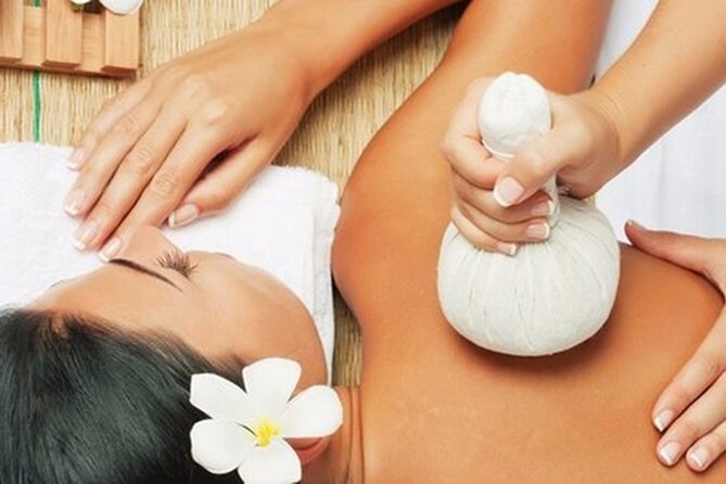Vietnamese Authentic Traditional Massage - The one-hour treatment: pressure, clapping, and acupressure