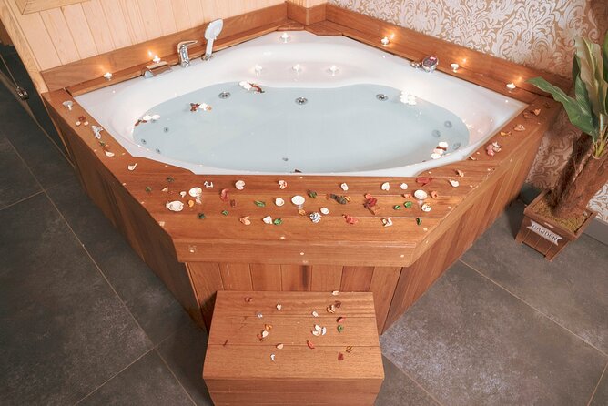 VIP Turkish Bath in Antalya - Sauna, steam room, jacuzzi, and shock shower