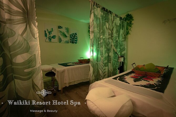Waikiki Lomi Lomi Massage - The 90-minute option adds a European facial