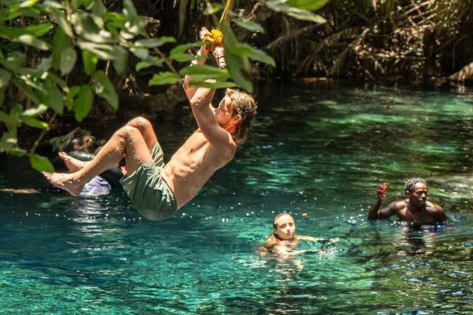 Waterfall, coffee tour & hot springs - lunch and drinks included - Walking through Materuni to the waterfall