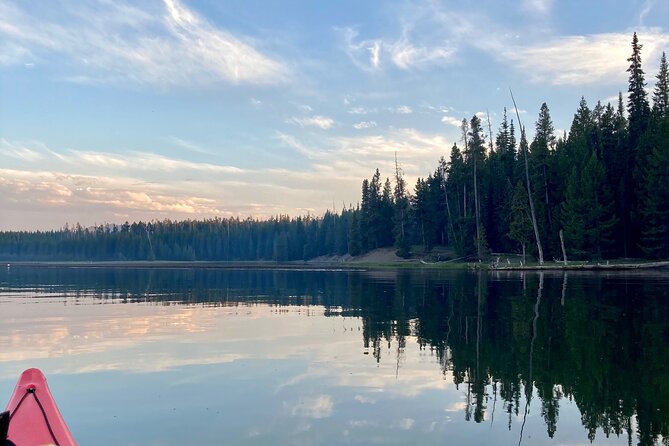Yellowstone Lake & Hot Springs / 3 Hour Morning or Twilight Tour - West Thumb Geyser Basin from the water