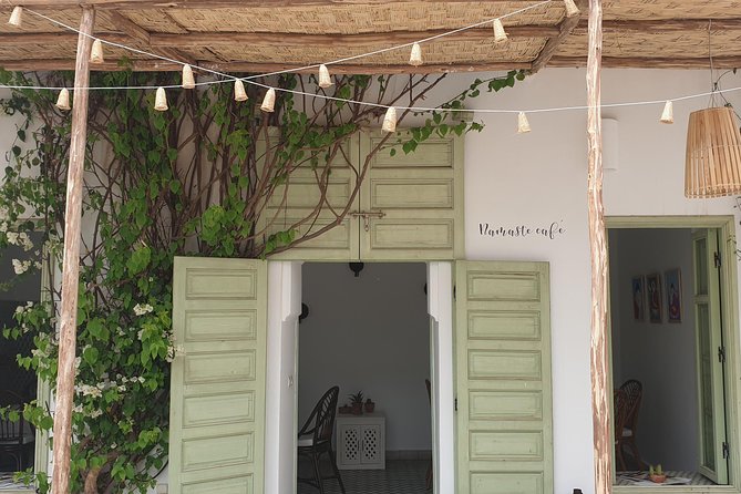 Yoga and Wellness Half-Day in an Authentic Marrakech Riad - The one-hour massage is the main value