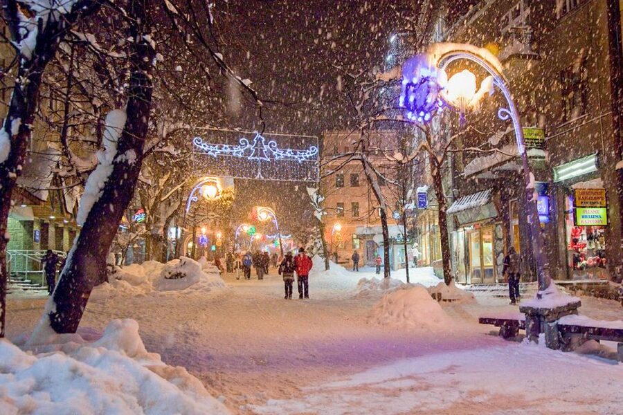 Zakopane and Chocholow Thermal Baths Tour from Krakow - Who will enjoy this day most?