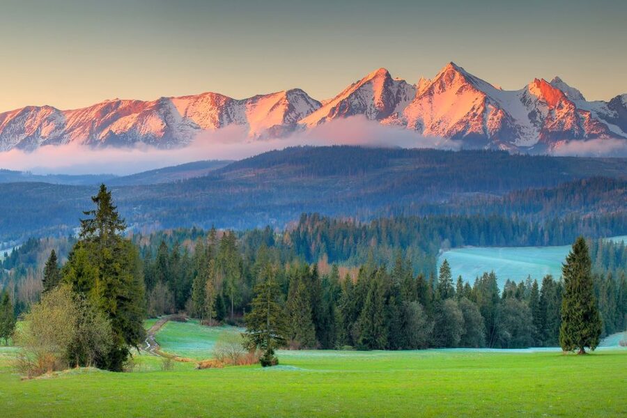Zakopane and Chocholow Thermal Baths Tour from Krakow - Timing, weather, and what to pack