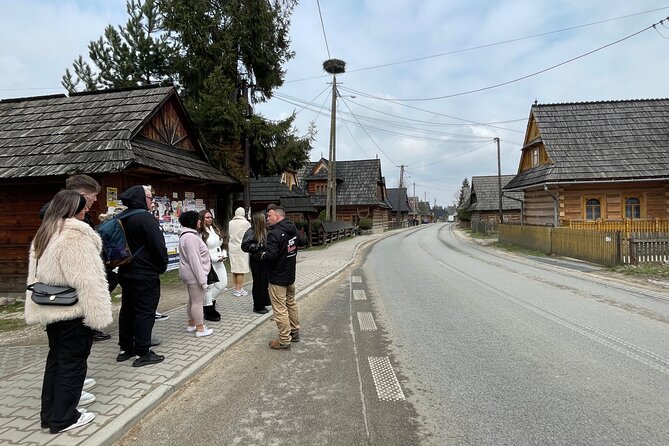Zakopane full day tour with cable car & thermal baths from Krakow - Grilling oscypek over an open fire