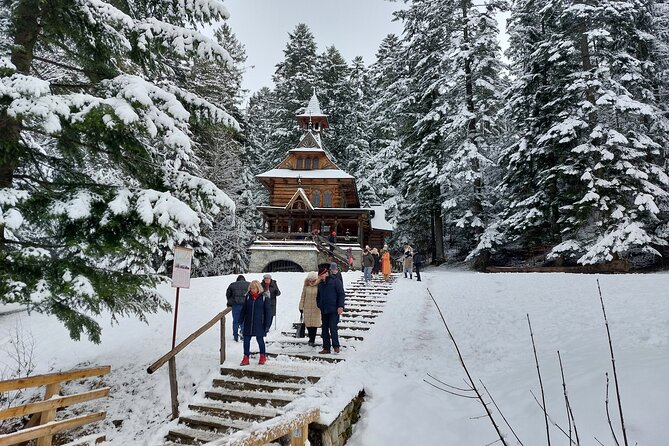 Zakopane Guied Tour: Cable Car, Local Spirits & Thermal Baths - Riding the Gubałówka funicular to 1,126 meters
