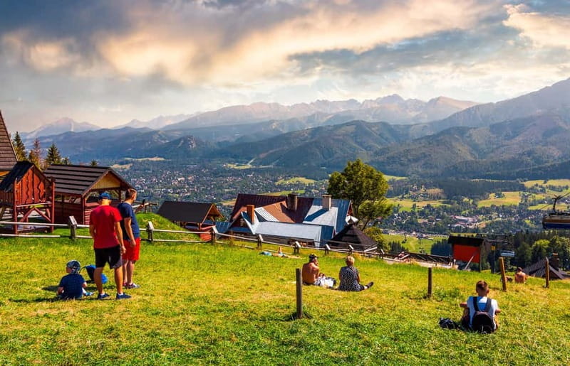 Zakopane Tour with Thermal Baths – Day Trip from Krakow - Chochołów and the taste of Podhale
